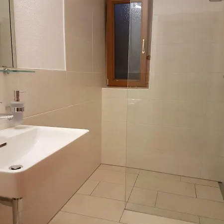 Dominik Apartman